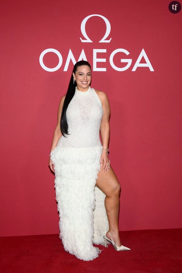 Ashley Graham est une égérie body positive depuis des années, au moins depuis l'avénement de ce mouvement féministe sur les réseaux sociaux... Et son fatal déclin. Mannequin qui brille par son engagement féministe, son combat des tapis rouges aux Fashion Week pour la diversité des corps.