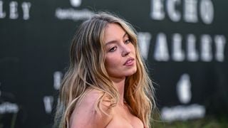 Scènes de sexe, photos audacieuses, féminisme : Sydney Sweeney se dévoile sans filtre et plus "stylée" que jamais