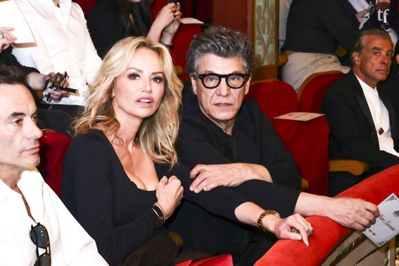 Adriana Karembeu et Marc Lavoine ont participé, ce samedi 21 juin, au 11ᵉ gala Mouratoglou, un événement caritatif annuel organisé par le célèbre coach de tennis Patrick Mouratoglou. Le couple est apparu plus complice et amoureux que jamais.