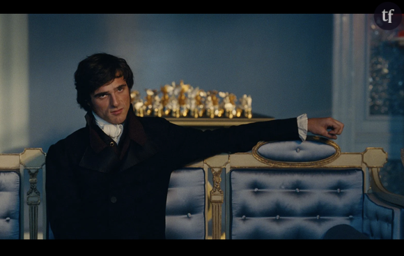 Un casting jugé « trop blanc », une réalisation trouvée « trop lisse » ou encore « trop sexualisée », cette nouvelle (la 15ème) adaptation du roman d’Emily Brontë Les Hauts de Hurlevent paru en 1847 fait l’objet de nombreuses critiques, dont celle de whitewashing.