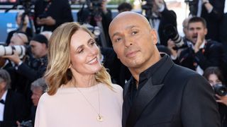 "Les femmes ne sont pas drôles", "suceuse de b*te" : Eric et Ramzy dans la tourmente à cause des "remarques sexistes" de leur émission