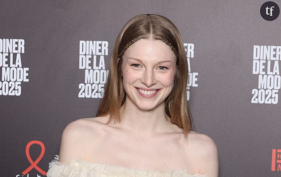 Hunter Schafer fait sensation à la Fashion Week et devient la cible d'attaques transphobes