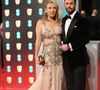 Sam a bientôt la soixantaine, elle a 58 ans. Aaron est dans la trentaine, il a 35 ans. Et surtout, cela fait 15 ans qu'ils ont officialisé leur union. Cela dérange profondément les internautes, qui se sont encore exprimés avec virulence sur les réseaux sociaux...