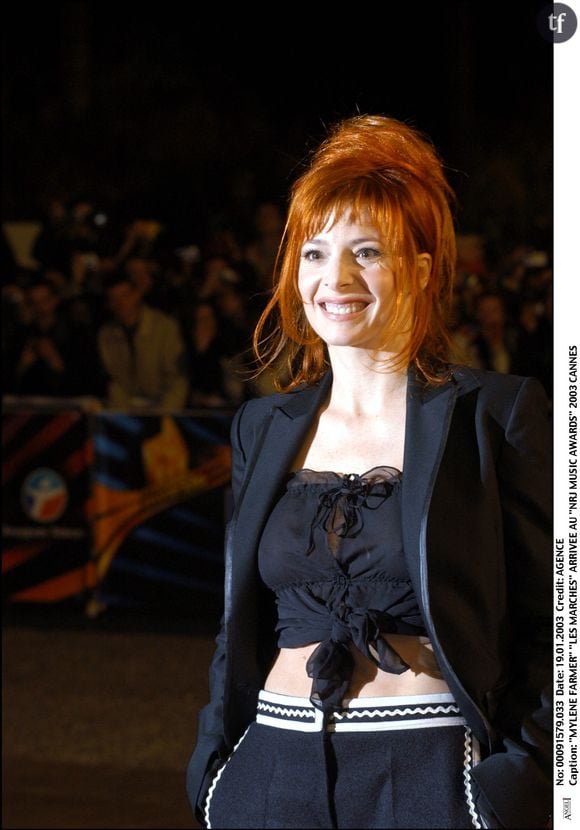 Dans un essai Mylène Farmer, la diva pop, Isabelle Marc, sur lequel s'appesantit Madame Figaro, en tendant le micro à cette grande connaisseuse de la diva la plus subversive de la pop music hexagonale. Ni plus ni moins.