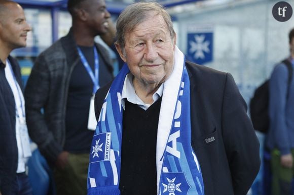 Guy Roux a donné son avis sur le foot féminin et spoiler : c'est pitoyable