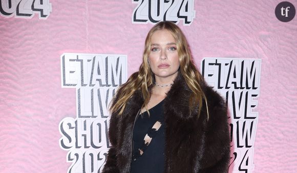 "Moi, à mon époque, t'avais le droit de commencer à 15, 16 ans, c'est quand même relativement jeune, ton corps est littéralement en développement, tu es vraiment une ado. Donc effectivement, tu commences à prendre des hanches, c'est normal, tu deviens une femme. T'as un choc un peu où tu vois ton corps changer toi-même et où tu n'es pas méga à l'aise, où tu vois que des filles à côté de toi qui sont extrêmement maigres, donc ça te trigger un peu. Moi ça a été une relation compliquée avec la bouffe pendant deux, trois ans de ma vie", a-t-elle poursuivi.