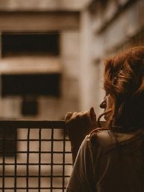 "Etre alcoolique et être une femme, la double peine !" : L’alcoolisme au féminin, un gros tabou enfin déconstruit ?