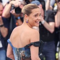 "On ne reconnaît pas son visage ?!", "Si sexy" : Adèle Exarchopoulos sidère les internautes sur ces photos sulfureuses et hyper glamour