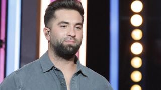 Kendji Girac est de retour, et les fans oublient les accusations de violences : pourquoi ça scandalise