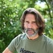 "Vive les hommes !" scande Frédéric Beigbeder pour la journée internationale des droits des femmes, et ça fait polémique