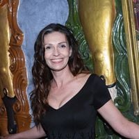 Une toute nouvelle vie à 54 ans : cette star française d'une série culte partage une "grande exclu" sur ses amours