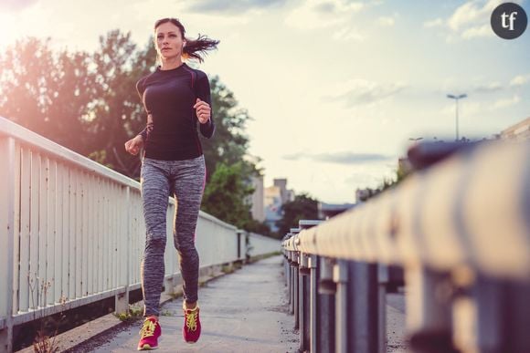 En France aussi, les agressions verbales, physiques et sexuelles sur les joggeuses sont monnaie courante tant et si bien qu’aujourd’hui 9 femmes sur 10 déclarent ne pas se sentir en sécurité quand elles courent. Des chiffres alarmants mis récemment en lumière par une enquête du magazine L'Équipe.