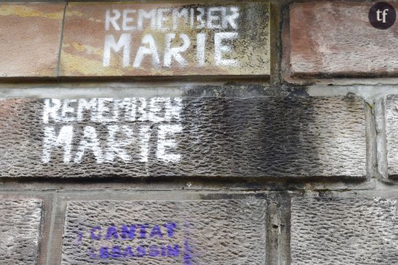 "Mon problème, c'est que tout le monde savait que Bertrand Cantat était violent dans le métier", a déploré encore la chanteuse sur le plateau de France 5. Selon elle, dans les discours de l'époque, "il y avait une volonté de salir Marie, de l'avilir".