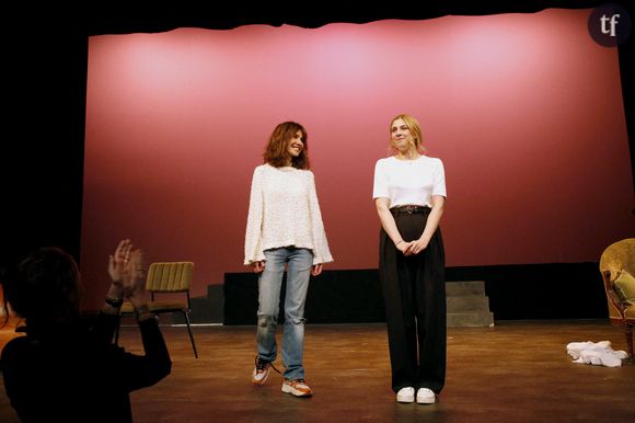 C'est dans l'émission C à vous, le fameux talk show de la 5, que Laura Laune décide de briser le silence. Elle évoque les dessous de sa vie en compagnie de "Babeth" Lemoine.