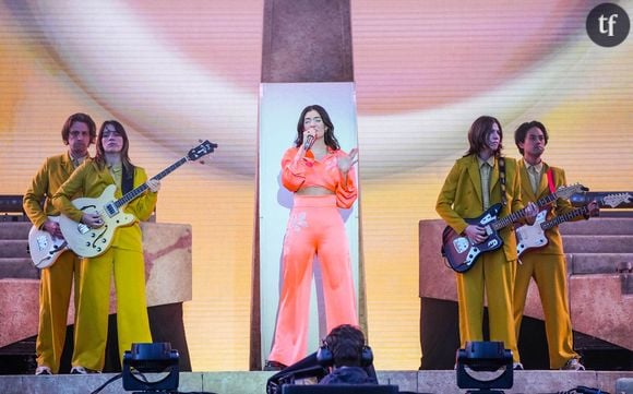 L'artiste de 28 ans explique avoir souffert de dysmorphophobie.