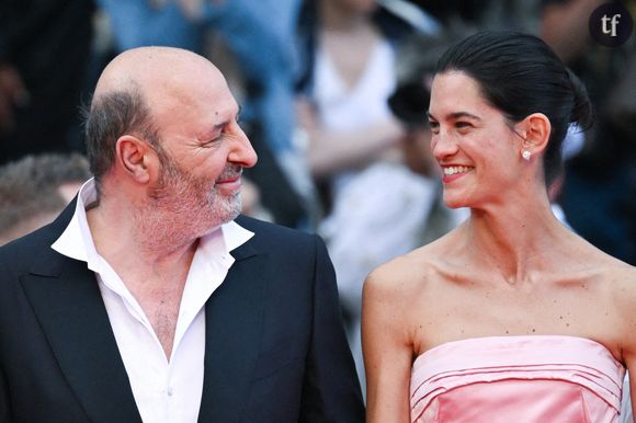 Suzanne Lindon est la fille de l'acteur Vincent Lindon et de l'actrice Sandrine Kiberlain.