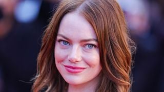 "Mais qu'est-ce qu'elle a fait ?" : Emma Stone méconnaissable, son nouveau look fait rager les machos