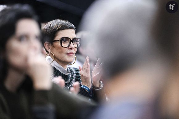 "Tes cheveux sont ringards" : cette animatrice télé iconique révèle enfin les coulisses de son style audacieux