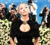 "Enfin réunies !", "les plus belles femmes de la planète" : Sydney Sweeney enlace Jessica Alba, et ces photos rendent fous les fans