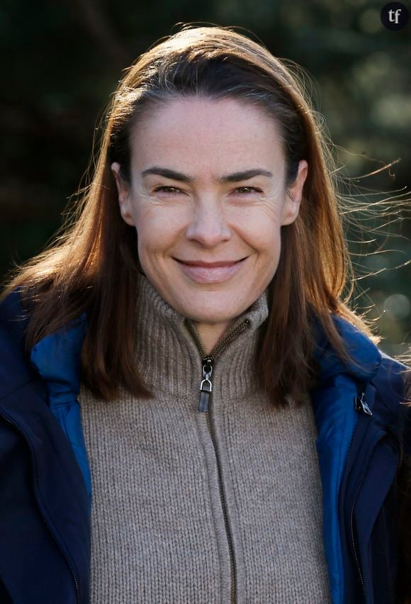 "C'est vraiment moche de vieillir !". Ca, c'est que des malotrus ont pu décocher à Bénédicte Delmas sur les réseaux sociaux. La star de Sous le soleil, comme sa consoeur d'écrans Adeline Blondieau, en  ras la casquette des remarques particulièrement sexistes et âgistes qui pullulent en ligne. C'est pour cela qu'elle s'est permise un nécessaire coup de gueule dans sa dernière publication, likée des dizaines de milliers de fois.