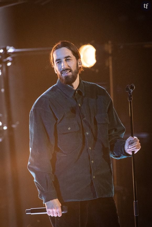 «Si ce n’était pas un mec célèbre, j’en aurais parlé beaucoup plus vite, continue-t-elle. Mais je sais que je ne suis pas assez forte psychologiquement pour survivre au cyberharcèlement.»