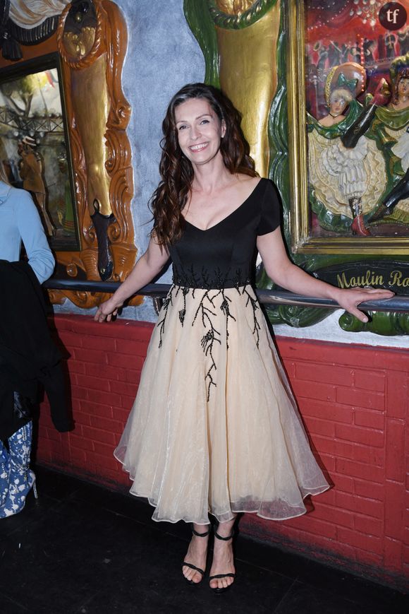 Face à tout cela, Adeline Blondieau affirme désormais avec fierté : "Si mes rides gênent l’homme à mes côtés c’est qu’il ne voit pas qui je suis. Et le public? Il avance dans l’âge avec moi, c’est le jeu. Qui m’aime me suive, et j’aimerai en retour. Ancrée et légère, solide et vulnérable à la fois. Je ne laisse le privilège de me blesser qu’aux gens que j’aime. Cette confiance en l’amour est ma prise de risque"