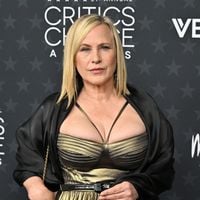 "Sa poitrine est ultra compressée là" : cette actrice mythique choque les internautes avec cette tenue "malaisante"