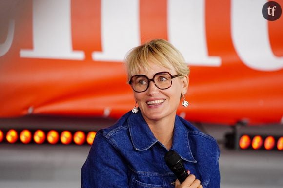 Judith Godrèche a brisé le silence devant la commission d’enquête des députés français sur les violences sexuelles dans le cinéma. On rappelle que l’actrice de 52 ans a porté plainte contre le cinéaste Benoît Jacquot, pour "violences sur mineur de moins de 15 ans commis par personne ayant autorité". Elle dénonce des violences physiques, sexuelles, psychologiques...