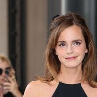 "Elle savait ce qu'elle faisait" : Emma Watson à 19 ans avec Harvey Weinstein ? Cette photo refait surface et les réactions sont catastrophiques