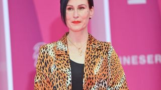 “Toutes les femmes se sont déjà fait traiter de salope” : Ovidie dénonce la haine de la sexualité féminine (et on se joint à elle)