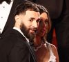 "C'est sa fille", "elle fait très jeune" : Karim Benzema officialise avec sa petite-amie sur le tapis rouge de Cannes... Et le couple se fait critiquer