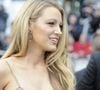 "C’était très désagréable de travailler avec elle", fustige effectivement l'ancienne figurante. "Je ne sais pas comment le dire autrement. Je peux attester que travailler avec Blake Lively est horrible... Elle est habituée à être adorée et quand elle ne l’est pas, les ennuis commencent !"