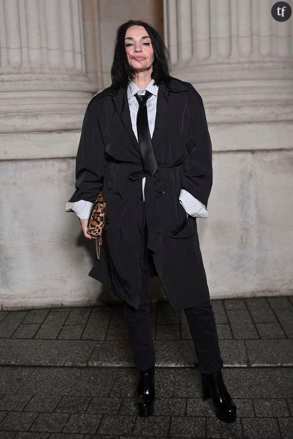 L’injonction à la maternité, on en a assez soupé. Enora Malagré le démontre avec brio dans un documentaire événement à découvrir sur francetv, où la journaliste revient sur son propre parcours, ses propres doutes, et met en lumière un gros tabou, ou plutôt une grosse pression sociale faite aux femmes.