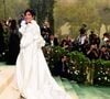 “Elle ressemble à Kim”, “de l’argent bien dépensé” : Kris Jenner dévoile son nouveau visage et choque les fans des Kardashian