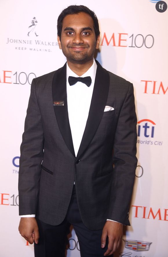 En 2018 effectivement, une allégation grave est révélée à son sujet. L'humoriste est accusé, sur les réseaux sociaux, d'avoir eu à l'égard d'une femme, lors d'un date, un comportement inapproprié. Sexuellement inapproprié : plus en détails, la jeune femme a affirmé qu'elle aurait éprouvé une "pression", souhaitée par l'acteur, pour consentir à des relations sexuelles. L'année suivante, en 2019, Ansari, qui était encore très présent sur les plateaux des late show, fait de cette allégation une mention et du "matériel" dans son spectacle de stand up, qu'il interprète, en pleine tournée.