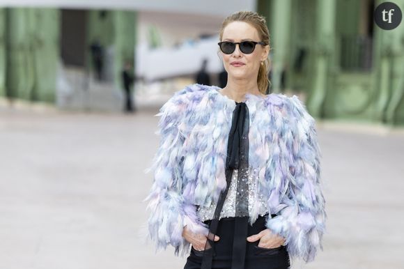 Le 28 janvier, Vanessa Paradis est apparue aux côtés de sa fille, Lily Rose Depp (fruit de son ancienne union à Johnny Depp). Les deux femmes étaient présentes au Défilé de Mode Chanel, dans le cadre de la Fashion Week de Paris, dédiée à la collection Haute Couture Printemps / Été 2025.