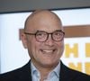 Gregg Wallace, animateur star de l'émission MasterChef au Royaume-Uni, est accusé de harcèlement sexuel par 13 personnes.