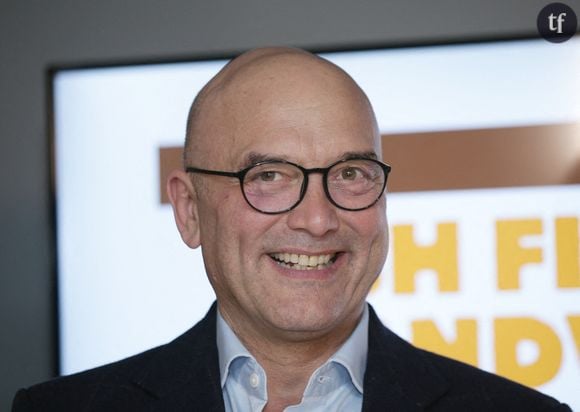 Gregg Wallace, animateur star de l'émission MasterChef au Royaume-Uni, est accusé de harcèlement sexuel par 13 personnes.