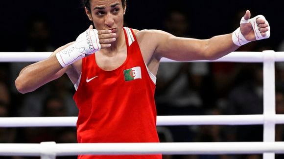 "C'est un homme !" : la championne de boxe algérienne Imane Khelif combat la misogynie décomplexée aux Jeux Olympiques