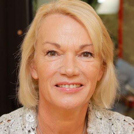 Sexe, orgasme à plus de 60 ans, "doigt dans les fesses", passion pour "ses seins" : Brigitte Lahaie se met à nu dans "Le Journal du Hard" et c'est réjouissant