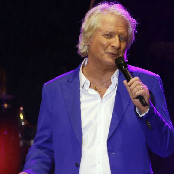 "Je m'en fiche" : après la fellation mimée de Patrick Sébastien sur scène, un festival annule sa venue