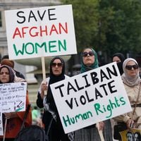 En Afghanistan, les femmes n'ont désormais plus le droit... de chanter