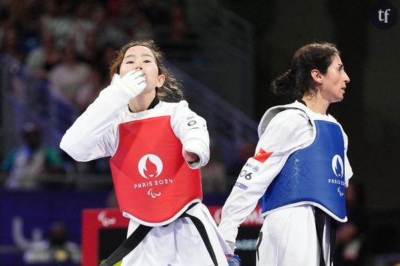 "S'il vous plaît, n'oubliez pas les Afghanes !" clame la championne des Paralympiques Zakia Khudadadi, médaillée de bronze en parataekwondo