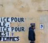 "Je croyais que c’était en partie à nous de nous demander si nous devrions vraiment aimer les hommes comme nous les aimons, mais je commence à penser qu’il faudrait qu’ils aiment un peu les femmes. Un peu, juste un peu. Qu'ils nous aiment un peu pour qu'on puisse continuer à les aimer", écrit-elle. Interrogée par Usbek & Rica, elle déclare : "Dans une certaine actualité éditoriale féministe, on entend dire qu’il faudrait que les femmes aiment mieux les hommes, qu’on réinvente l’amour, qu’on mette le cœur sur la table. Comme s’il s’agissait d’une entreprise commune des hommes et des femmes, ensemble. Or, ce qui m’a vraiment frappée dans ce procès, c’est plutôt l’inexistence des femmes aux yeux des hommes qui étaient là."