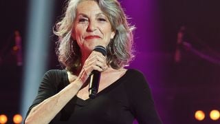 "J'ai arrêté le sexe", confesse Lio à 63 ans, un discours puissant sur la grève du sexe et des hommes