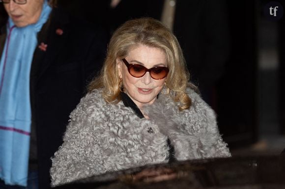 Fashion Week : le physique de Catherine Deneuve commenté lors du défilé AMI