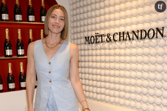 Jessica Biel secrètement en couple avec une femme ? Un faux mariage avec Justin Timberlake ? Cette vidéo fait le buzz