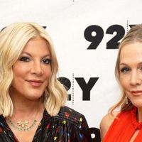 "Des jumelles !" : cette actrice d'une série culte pose avec sa fille et les internautes sont choqués de leur ressemblance