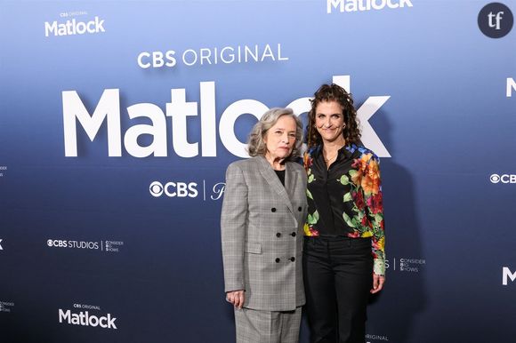 Et la star de tout lâcher dans les pages glacées de Variety, l'indispensable lecture pour qui s'intéresse à l'actualité hollywoodienne : "Oui, avec l'Ozempic, j'ai réussi à perdre les 7 à 9 kilos restants et à ne pas les reprendre", confie-t-elle aux journalistes américains venus l'interviewer. Et d'ajouter : si elle prend de l'Ozempic, c'est parce qu'elle est diabétique. Tout s'explique.