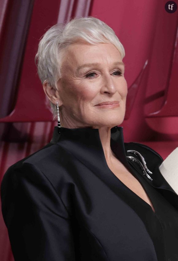 "Je veux voir tes seins" : ce sex symbol culte des années 80 réagit à une drôle de proposition